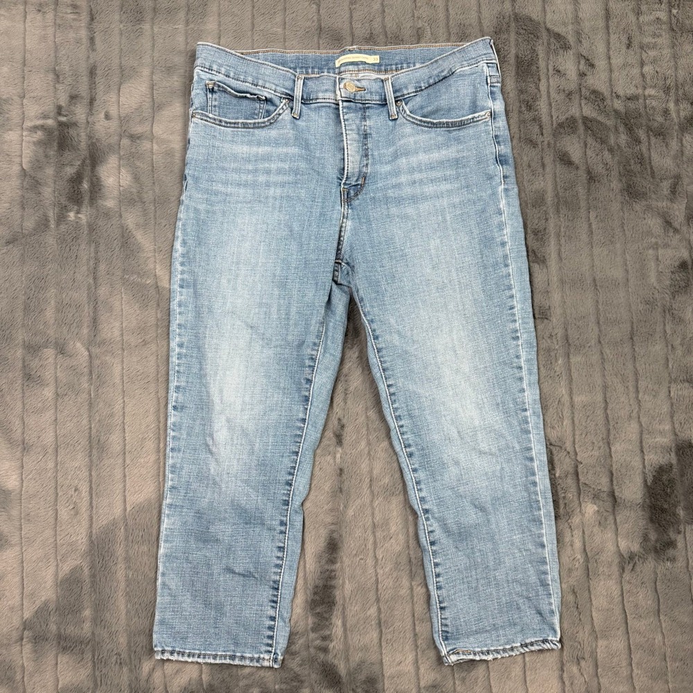 Levis 311 Shaping Skinny Capri Jeans Womens 33 Light Wash Blue 23676-0031